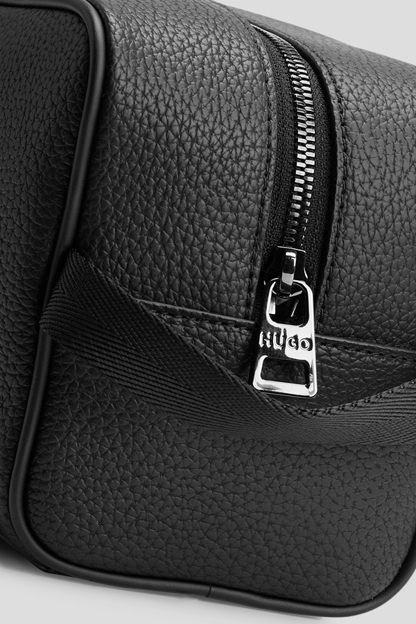 ΤΣΑΝΤΑ (ΝΕΣΕΣΕΡ) HUGO - 001 ΜΑΥΡΟ